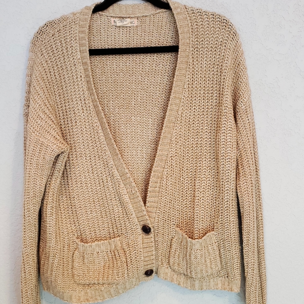 Women's knit cardigan
